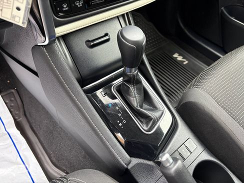 Used 2018 Toyota Corolla iM image 33