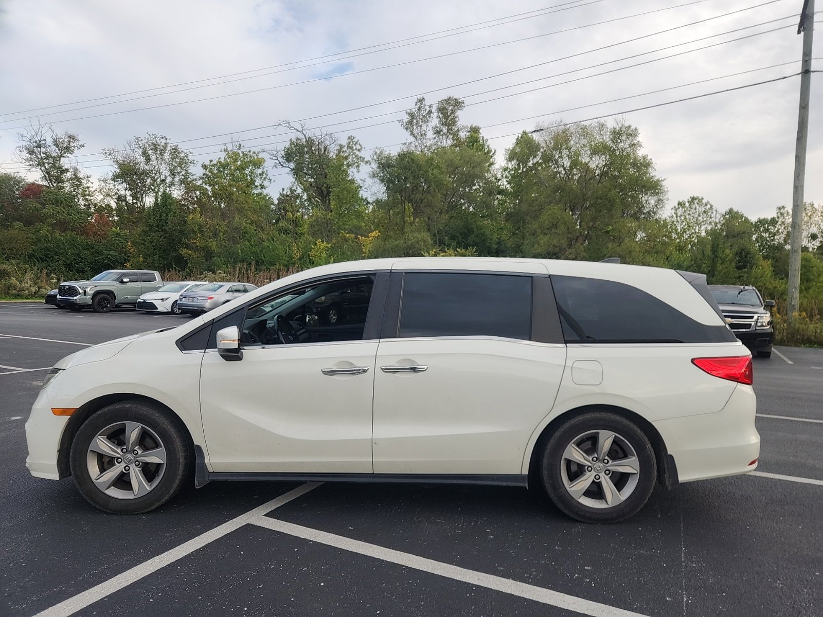 Used 2019 Honda Odyssey EX-L image 3