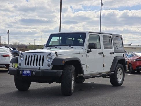 Used 2016 Jeep Wrangler Unlimited Sport w/ Quick Order Package 24S AWD/4WD image 6
