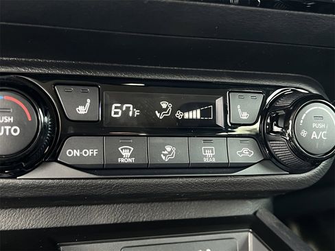 New 2026 Nissan Kicks SV image 11