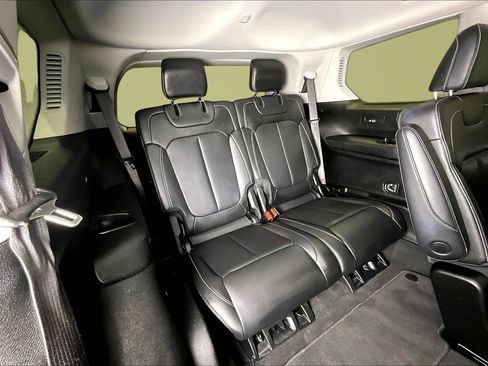 Used 2022 Jeep Grand Cherokee L Limited image 25