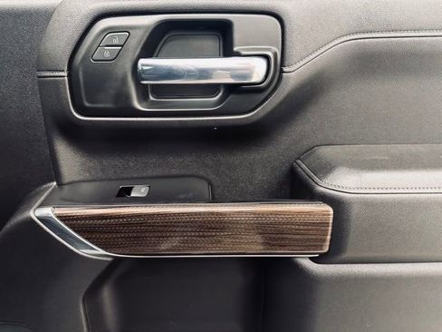 Used 2019 Chevrolet Silverado 1500 LT w/ All-Star Edition image 13