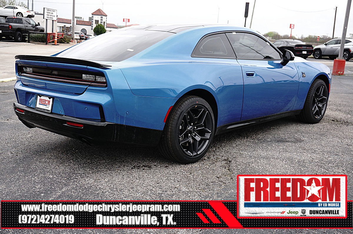 New 2026 Dodge Charger Scat Pack w/ Blacktop Package AWD/4WD image 5