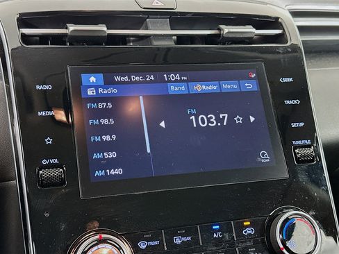 Used 2023 Hyundai Tucson SEL image 21