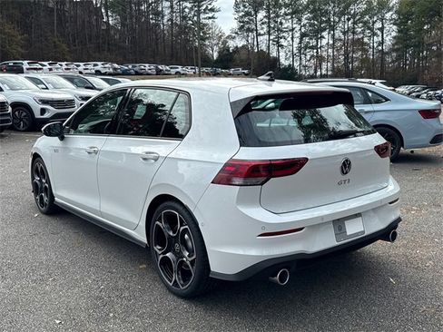 New 2026 Volkswagen GTI Autobahn image 5