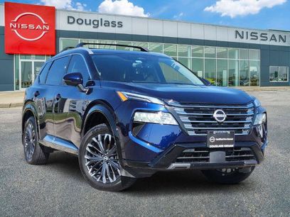 Certified 2025 Nissan Rogue Platinum w/ Platinum Premium Package