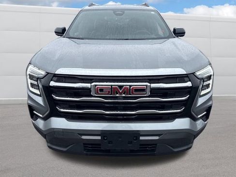 Used 2026 GMC Terrain Elevation w/ Elevation Premium Package image 16