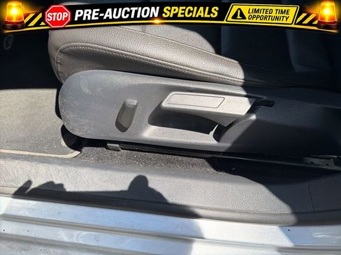 Used 2014 Volkswagen Jetta SE FWD image 37