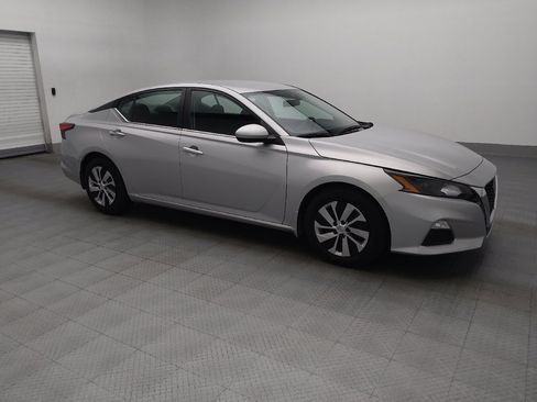 Used 2022 Nissan Altima 2.5 S FWD image 11