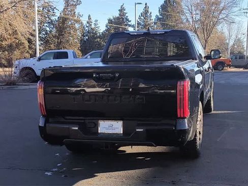 Used 2022 Toyota Tundra Platinum image 8