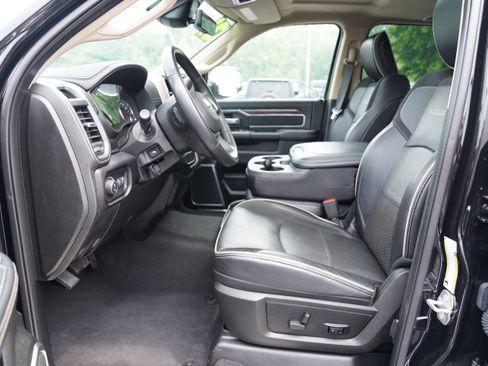 Used 2021 RAM 2500 Laramie AWD/4WD image 4