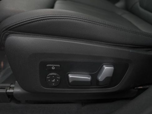 Used 2021 BMW X3 sDrive30i w/ Convenience Package image 14