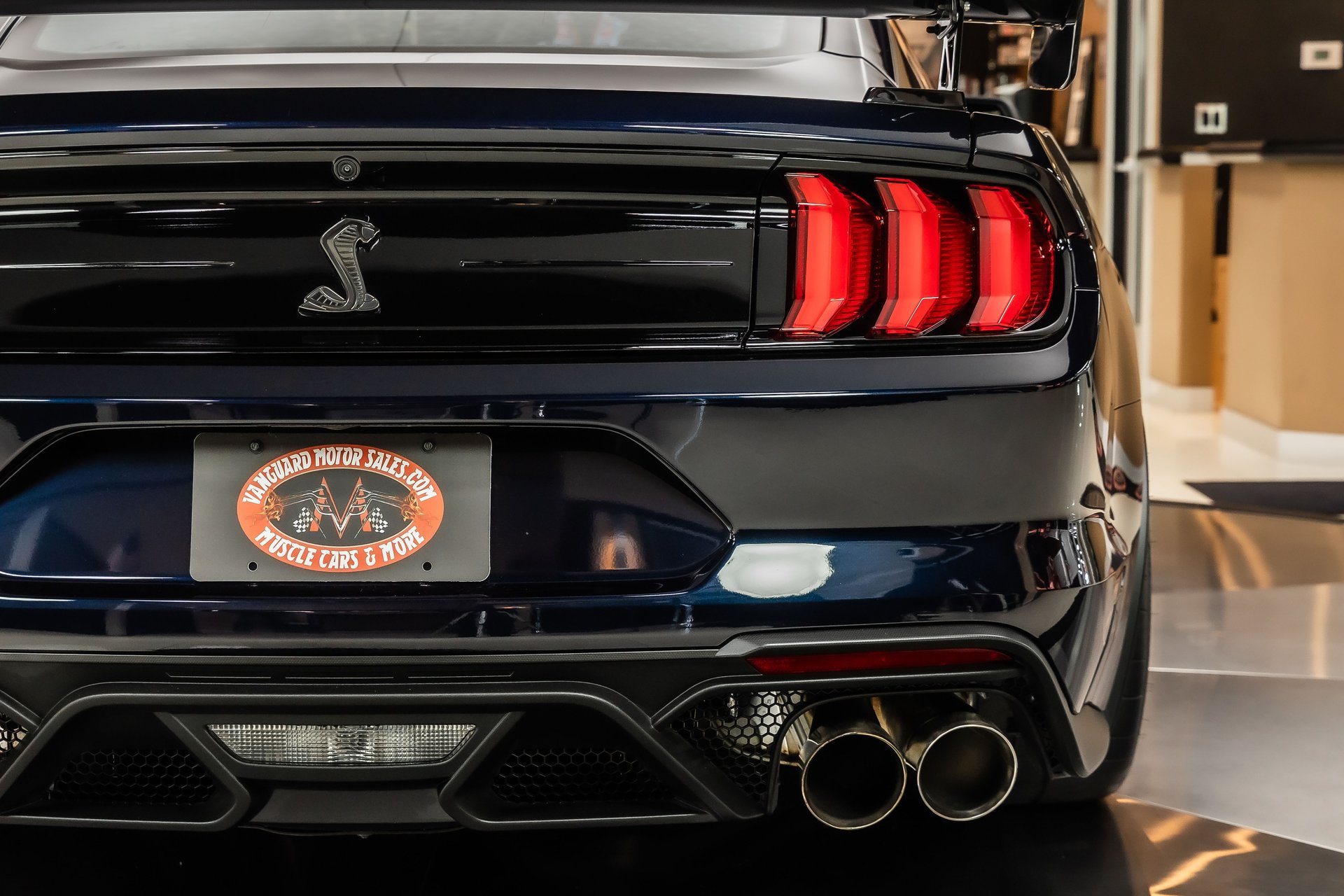 Used 2021 Ford Mustang Shelby GT500 w/ Carbon Fiber Track Pack RWD image 40