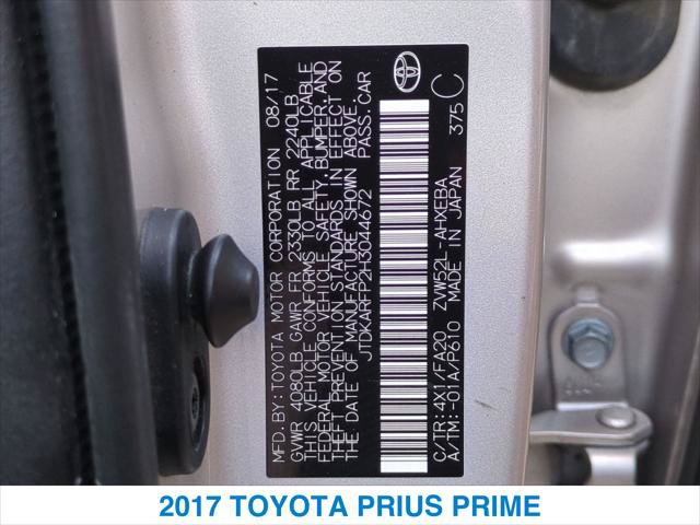 Used 2017 Toyota Prius Prime Plus w/ Preferred Accessory Package FWD image 27