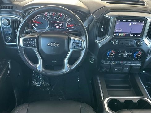 Used 2021 Chevrolet Silverado 1500 LT Trail Boss image 11
