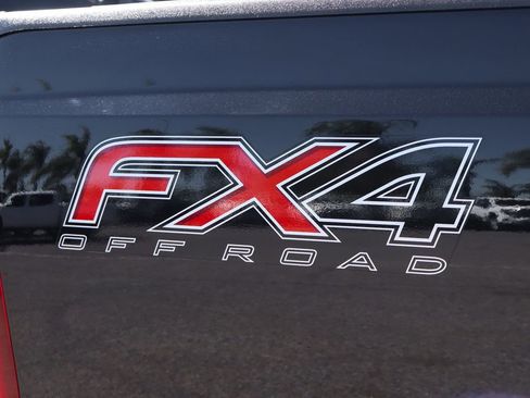 Used 2016 Ford F350 Lariat w/ Lariat Ultimate Package image 60