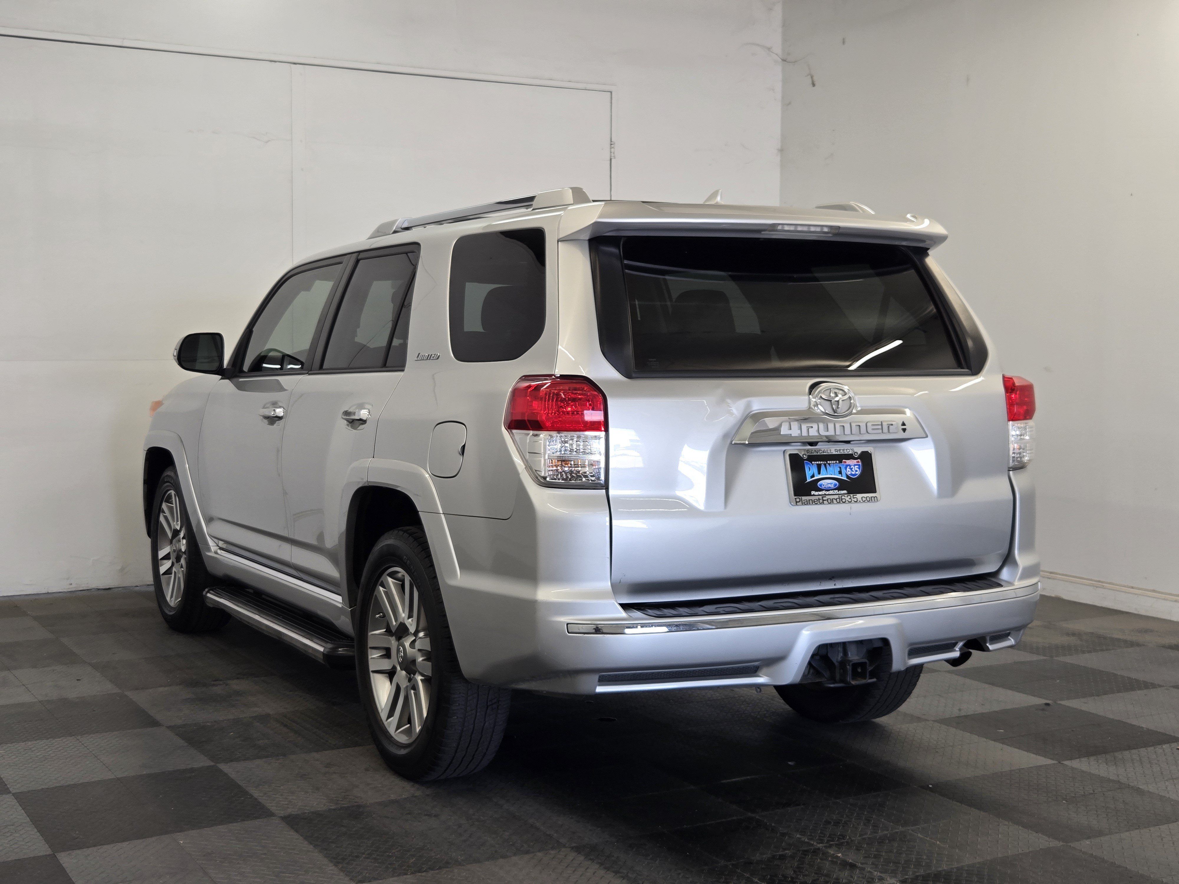 Used 2012 Toyota 4Runner Limited RWD image 5