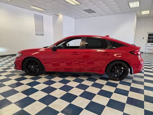 Used 2022 Honda Civic Sport image 4