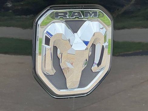 Used 2022 RAM 1500 Laramie AWD/4WD image 51