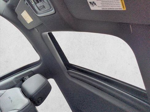 New 2025 GMC Sierra 1500 Denali image 15