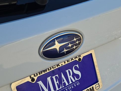 Used 2021 Subaru Outback Premium AWD/4WD image 11