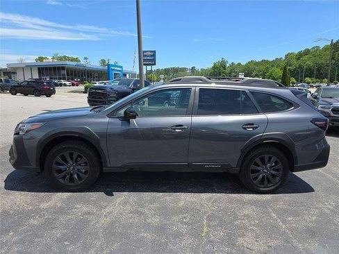Used 2025 Subaru Outback Onyx Edition AWD/4WD image 7