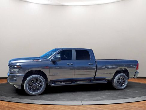 New 2026 RAM 2500 Big Horn AWD/4WD image 11