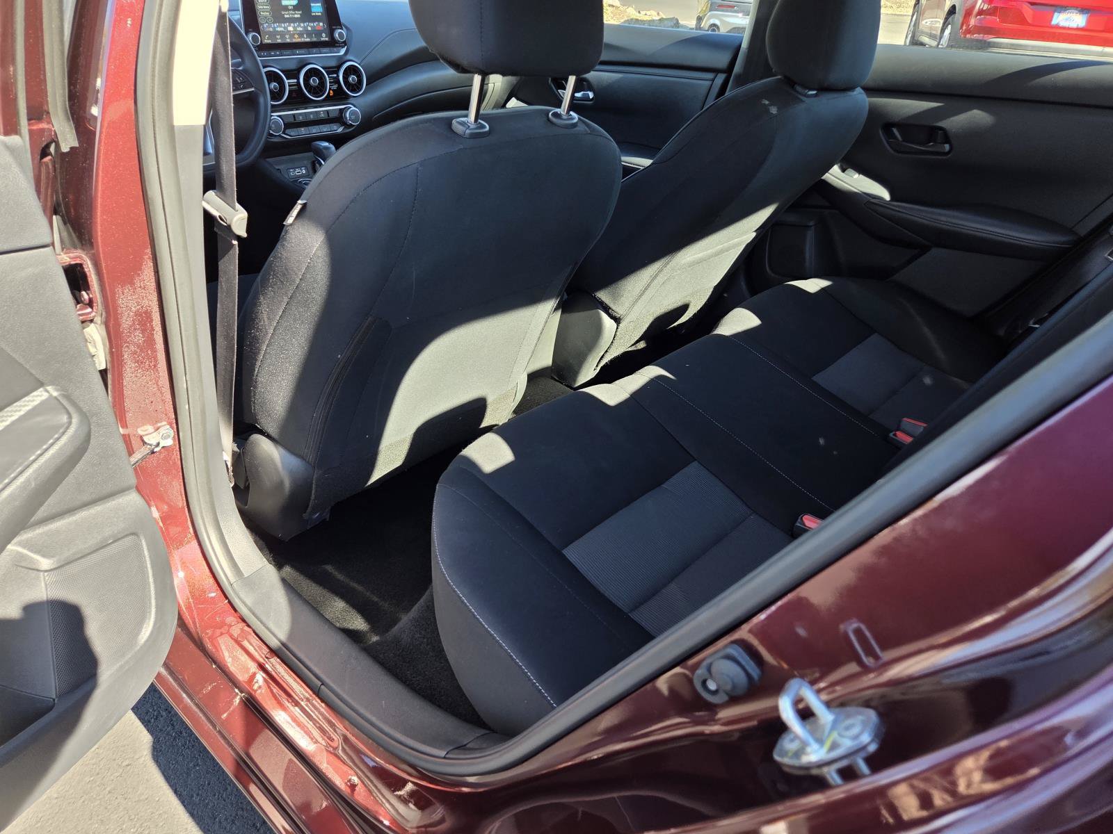 Used 2025 Nissan Sentra SV FWD image 14
