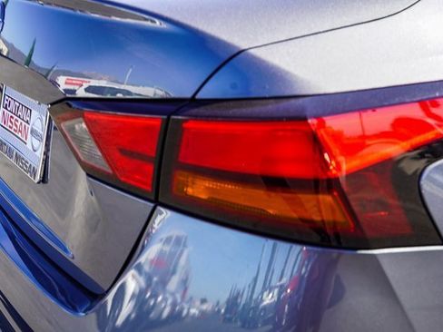 New 2025 Nissan Altima 2.5 S image 8