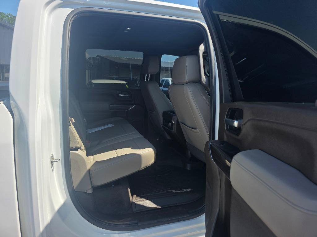 Used 2022 Chevrolet Silverado 2500 LTZ w/ LTZ Premium Package AWD/4WD image 11