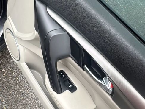 Used 2015 Acura MDX SH-AWD w/ Technology Package image 30