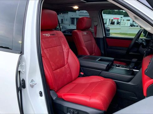 Used 2023 Toyota Sequoia TRD Pro AWD/4WD image 9