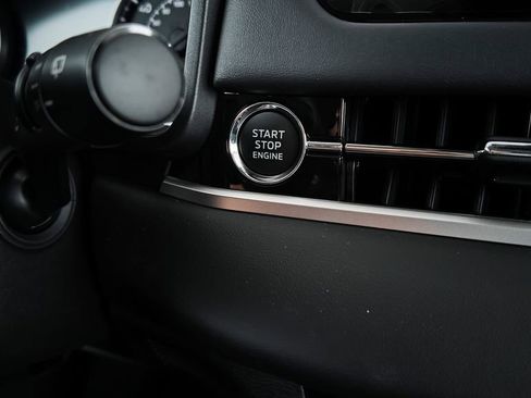 New 2026 Mitsubishi Outlander ES image 31