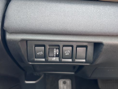 Used 2021 Subaru Outback Premium w/ Popular Package #1 image 18