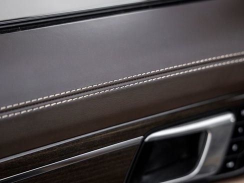 Certified 2018 Porsche Panamera Turbo image 23