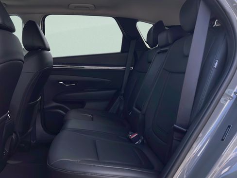 Certified 2024 Hyundai Tucson SEL w/ Convenience Package FWD image 13