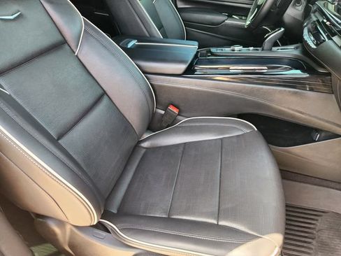 Used 2024 Cadillac Escalade Sport w/ LPO, ONYX Package AWD/4WD image 15
