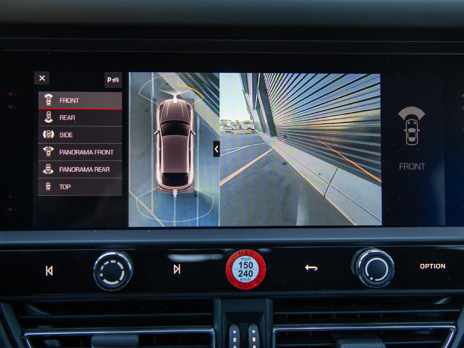 Certified 2026 Porsche Macan Turbo AWD/4WD image 12