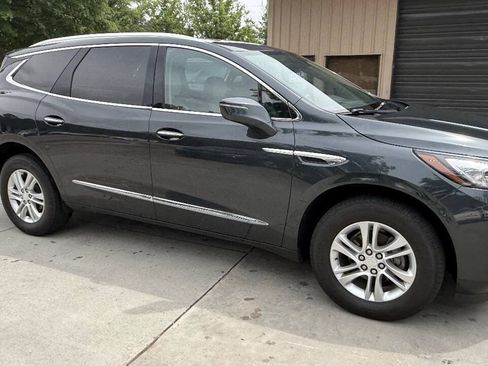 Used 2019 Buick Enclave Essence FWD image 15