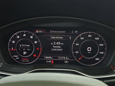 Used 2018 Audi Q5 Prestige w/ Prestige Package image 22