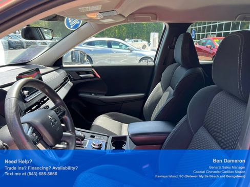 Used 2022 Mitsubishi Outlander ES FWD image 8