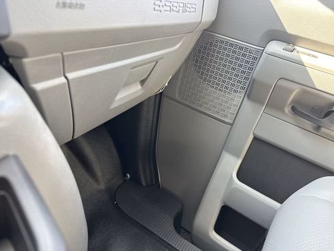 New 2027 Ford E-450 and Econoline 450 Super Duty w/ Driver's Safety Package RWD image 26