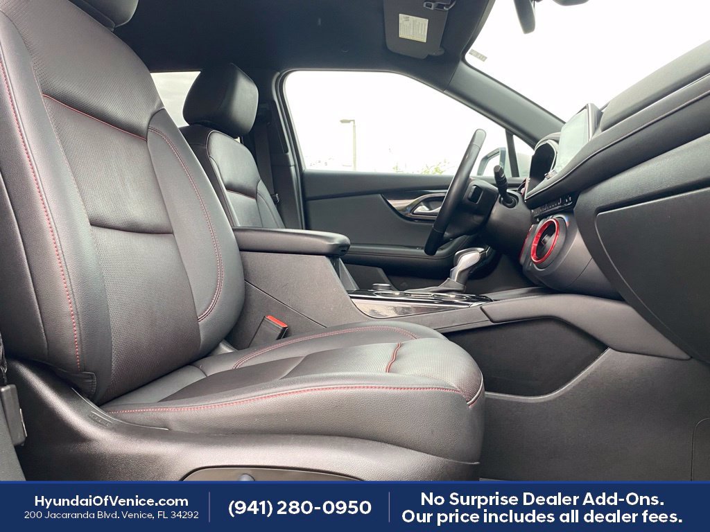 Used 2022 Chevrolet Blazer RS w/ Enhanced Convenience Package FWD image 19
