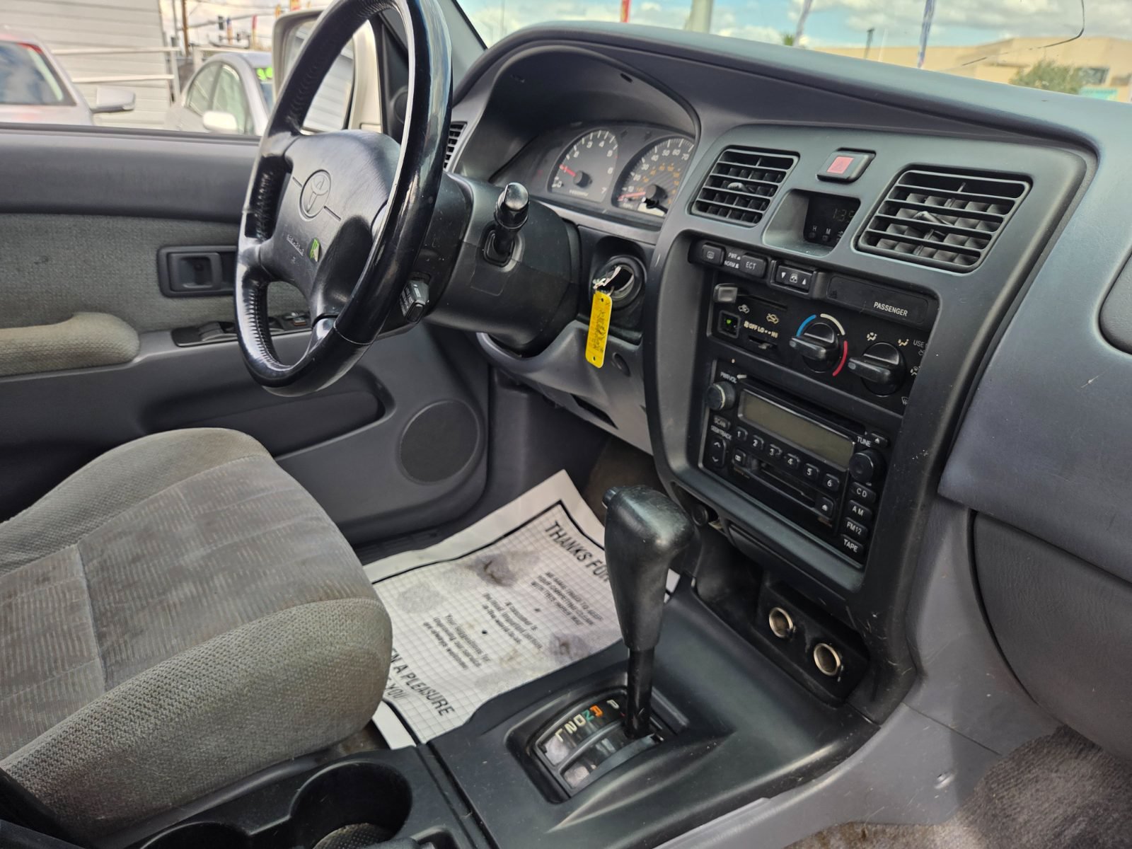 Used 2000 Toyota 4Runner SR5 w/ Upgrade Value Pkg 2 RWD image 16