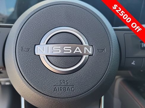 New 2025 Nissan Kicks SR w/ SR Premium Package FWD image 23