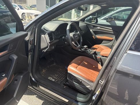 Used 2024 Audi Q5 2.0T Premium AWD/4WD image 3