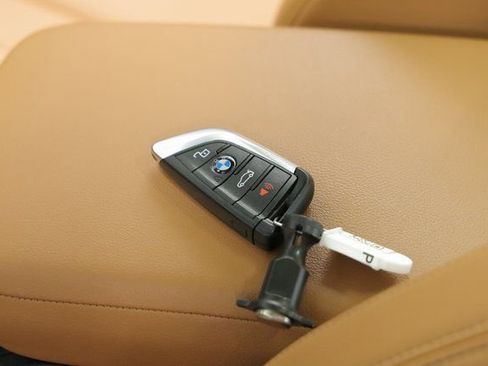 Used 2024 BMW X3 sDrive30i image 38