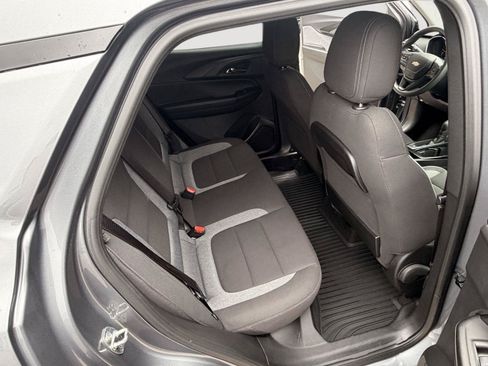 Used 2022 Chevrolet TrailBlazer LT FWD image 29