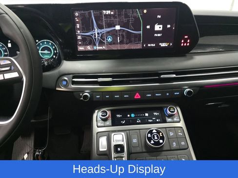 Used 2025 Hyundai Palisade Calligraphy image 8