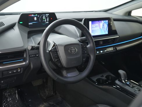 Used 2024 Toyota Prius XLE image 22